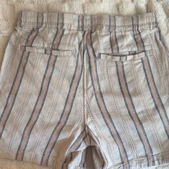 Abercrombie & Fitch Men’s Tan and Blue Shorts - Picture 5 of 7